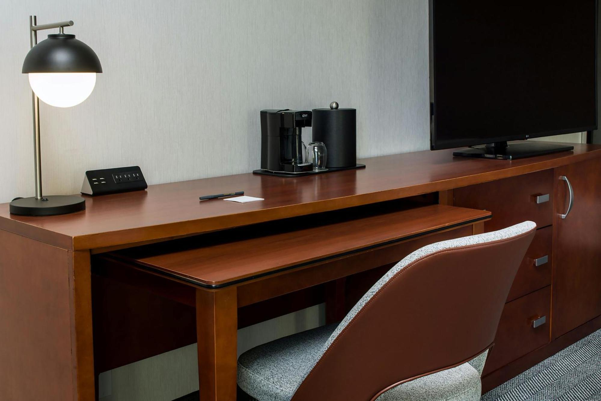Courtyard By Marriott Phoenix North Zewnętrze zdjęcie
